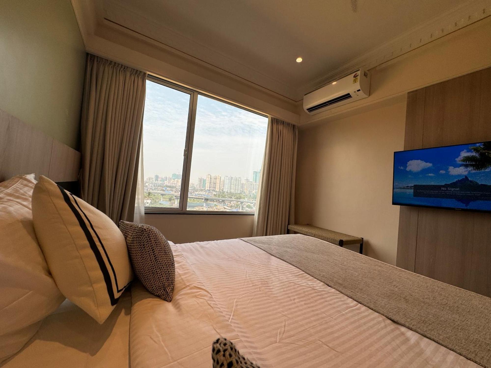Hotel Mumbai House, Malad Luaran gambar