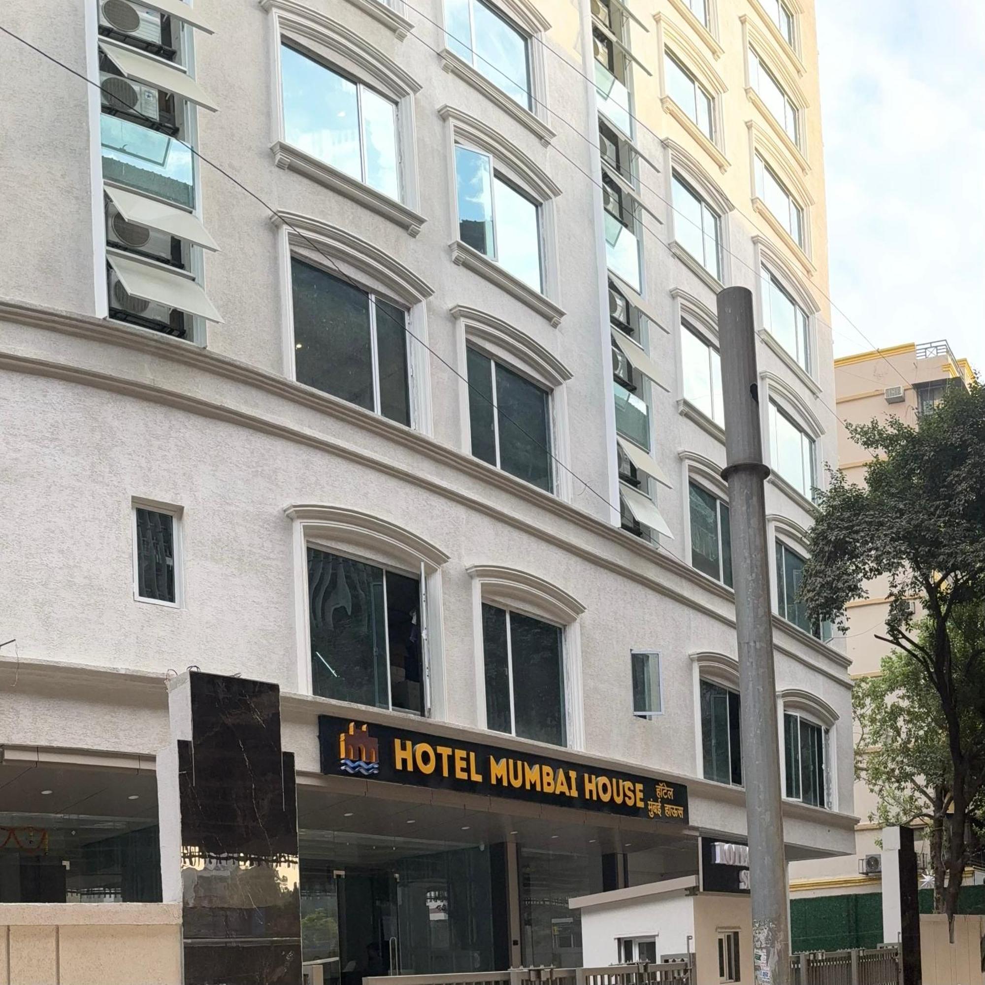 Hotel Mumbai House, Malad Luaran gambar